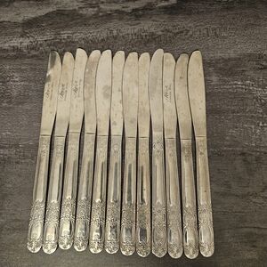 Rogers Stainless Steel Floral Dinner Knives